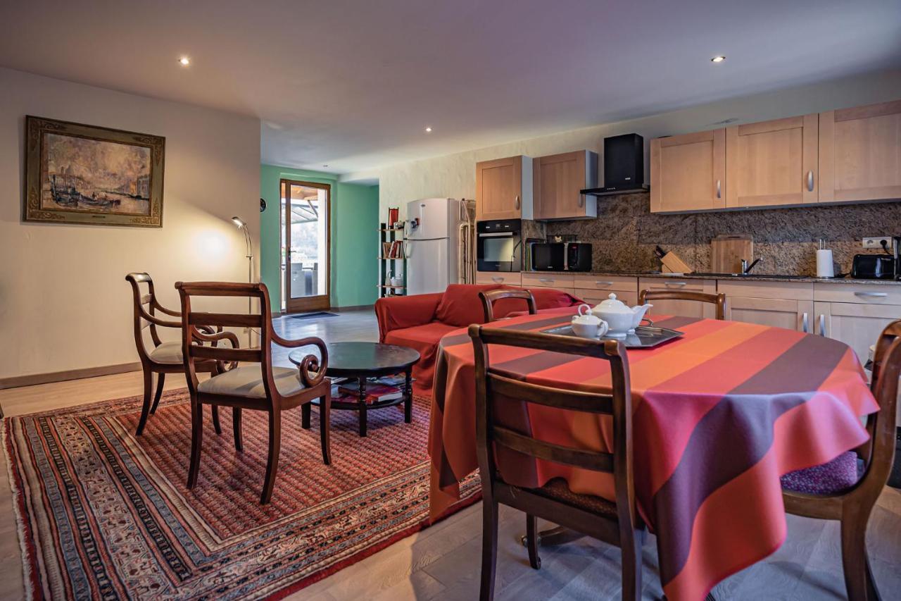 Sundrenched Relais De Poste In Serdinya Екстер'єр фото