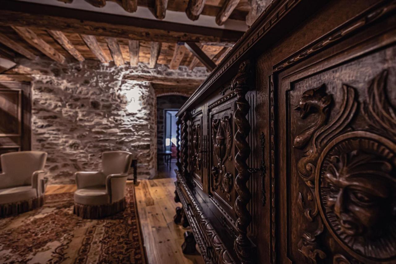 Sundrenched Relais De Poste In Serdinya Екстер'єр фото