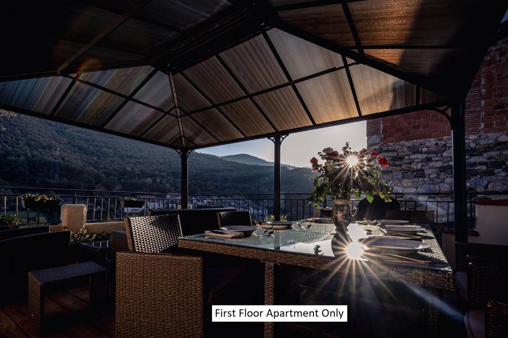 Sundrenched Relais De Poste In Serdinya Екстер'єр фото